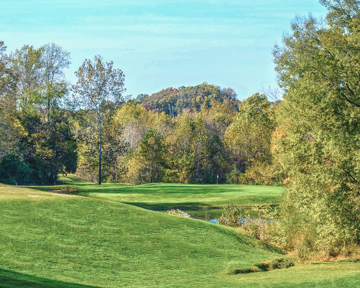 GlenOaks Country Club